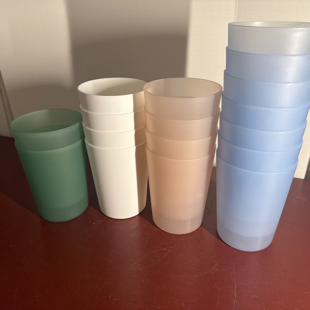 room essentials & main Stays Cups Diff Colors Green, White, Blue, Pink Lot Of 17